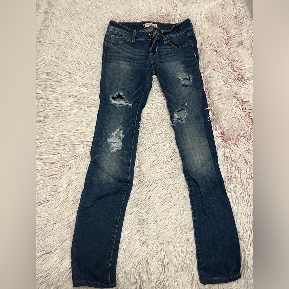 Bullhead Black skinny jeans